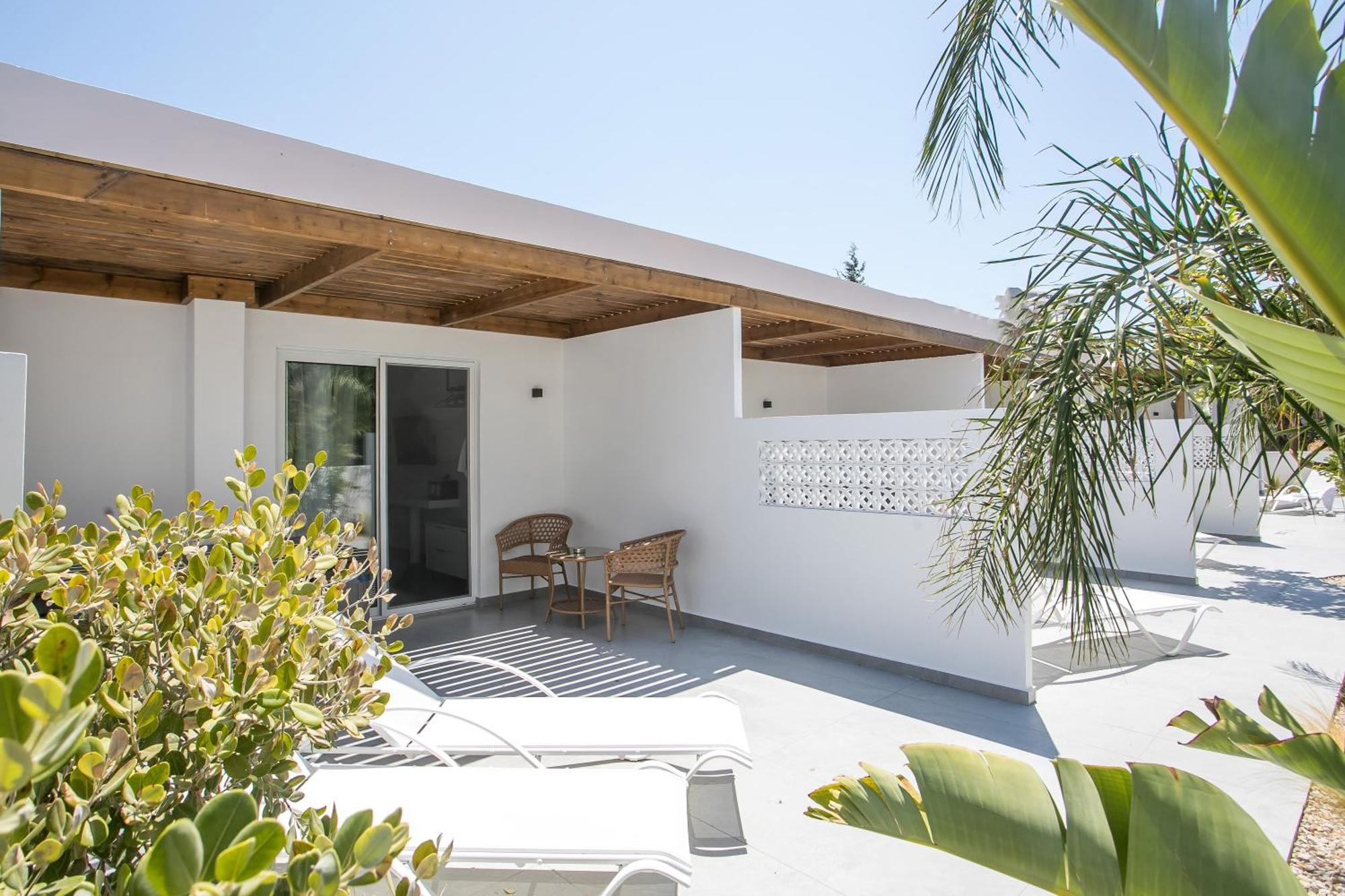 Calma Luxury Studios & Suites Faliraki Exterior photo